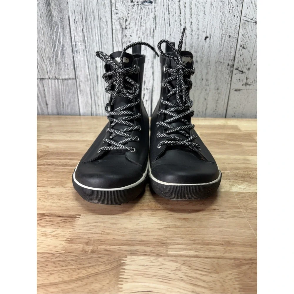 Womens Size 10Rain Boots ROCKET DOG RAINY RUBBER Bottoms Black Lace Up